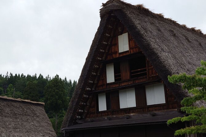 1-Day Takayama Tour: Explore Scenic Takayama and Shirakawago - Shirakawa-go: 5 hours of World Heritage village time, with a guided start