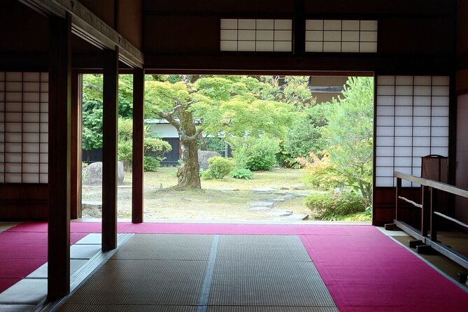 1-Day Takayama Tour: Explore Scenic Takayama and Shirakawago - Pacing and group size: small groups help, but it is still a long day