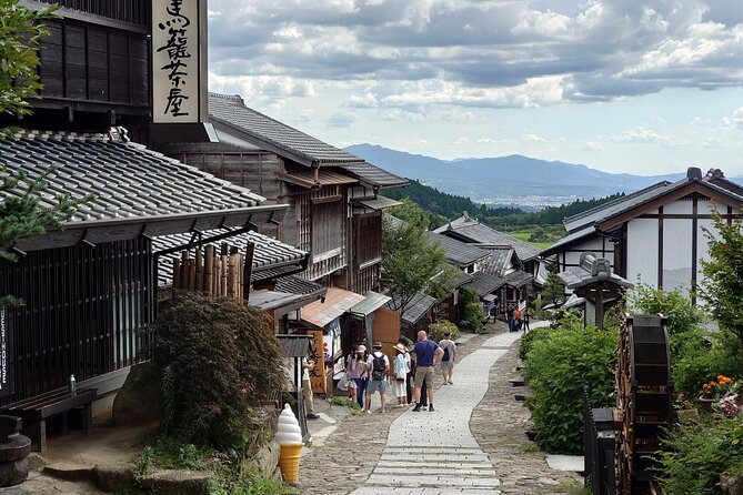 1-Day Tour from Matsumoto: Walk the Nakasendo Trail - Weather and comfort: how the day can change and what you should do