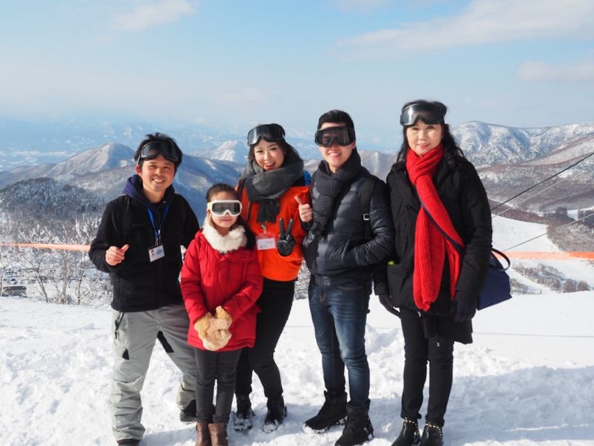 1 Day Tour: Snow Monkeys & Snow Fun in Shiga Kogen - The 1.6 km trail to Jigokudani: how to handle slippery steps