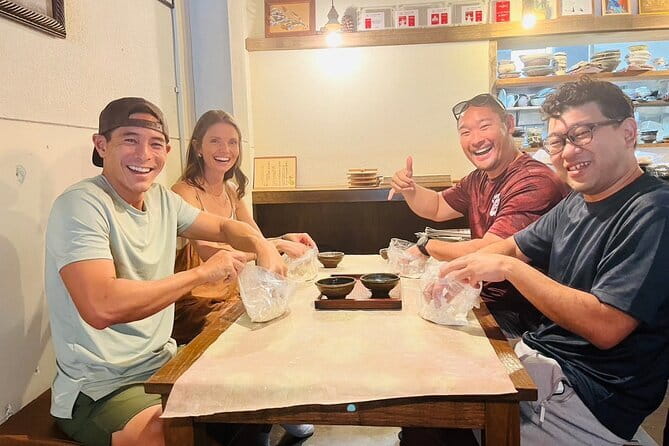 90 min Shared Handmade Udon Experience - Entering A Michelin-listed Osaka udon lesson, with real foot-kneading