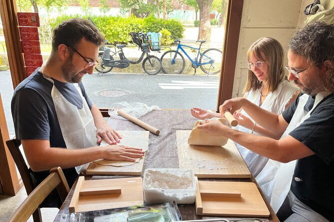 90 min Shared Handmade Udon Experience - Should you book Udonzin Beat’s 90-minute shared udon experience?