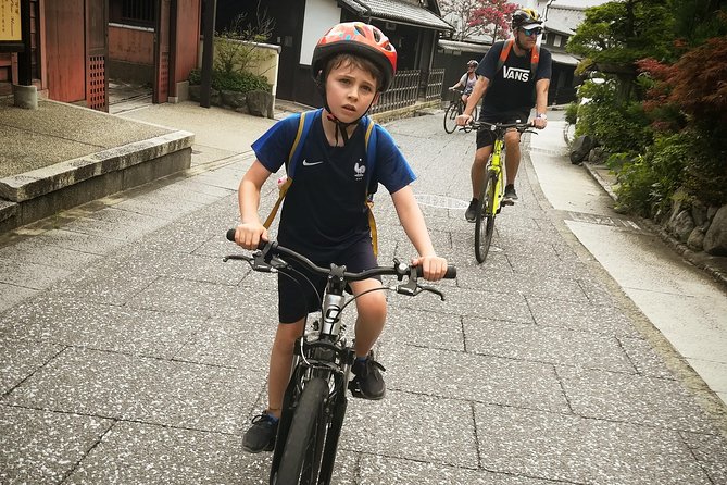 Afternoon Kyoto Bike Tour: Bamboo Forest, Monkeys & Hidden Spots - Bamboo Forest Street: photos, sound, and the kind of pause crowds can steal
