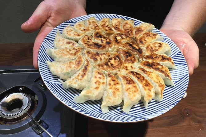 Asakusa Classic Ramen & Crispy Gyoza Cooking Class - Timing, group size, and the meeting point in Nishiasakusa