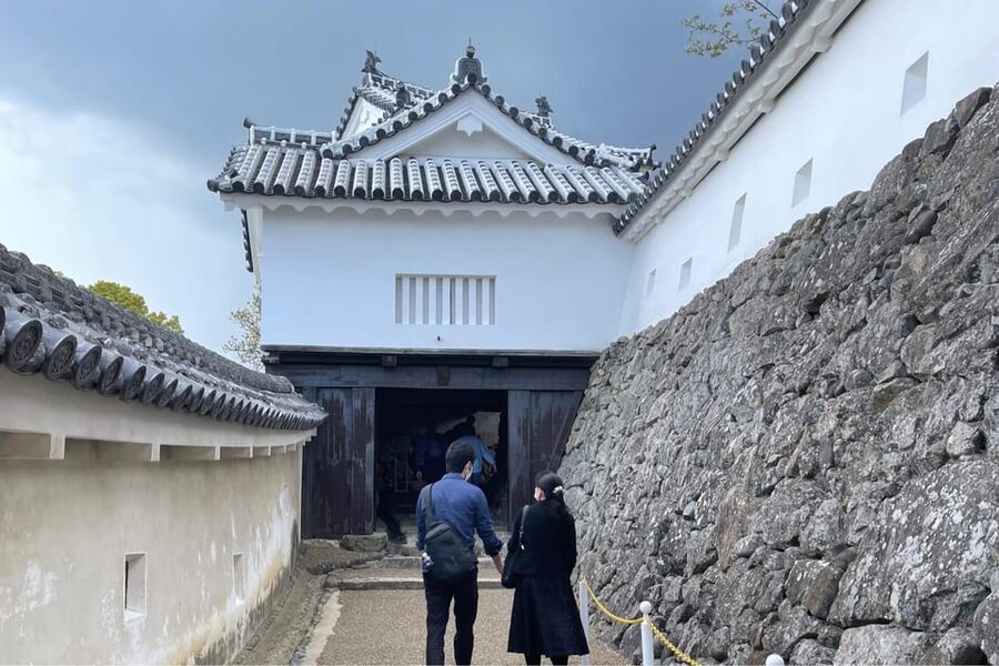 Best of Himeji Castle: 3hr Tour with Licensed Guide - Koko-en gardens: the reset after fortress mode