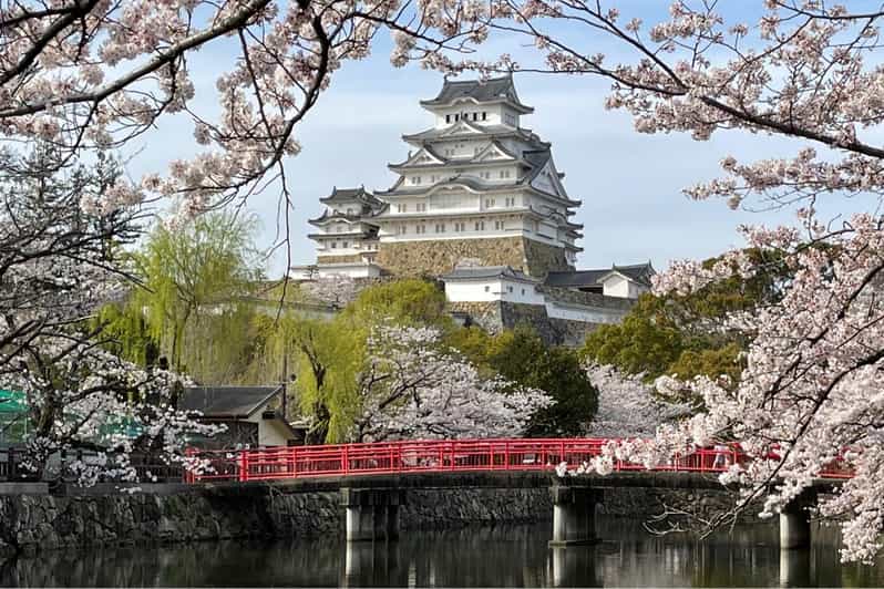 Best of Himeji Castle: 3hr Tour with Licensed Guide - Who this tour suits best (and who should consider a different plan)