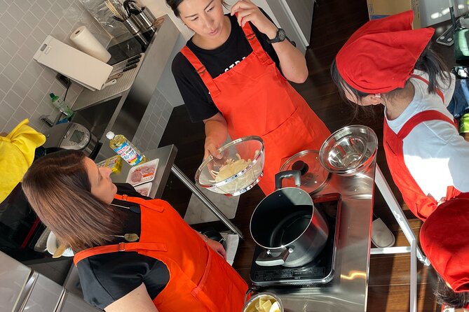 Cooking Ramen&Gyoza/KatsuCurry/Bento/Okonomiyaki+Store Tour@Osaka - Walking and Cooking, Not Just Eating: Why This Combination Works