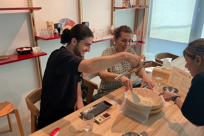 Cozy Tokyo Class: Ramen, Sushi, Sake Pairing & Cultural Exchange - The hands-on flow: learning by doing, not watching