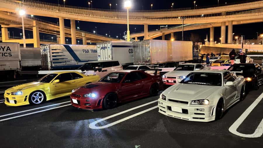 Daikoku & Tokyo Private JDM Tour by 700HP R34 GT-R - Heading to Daikoku PA: What the Meet Feels Like