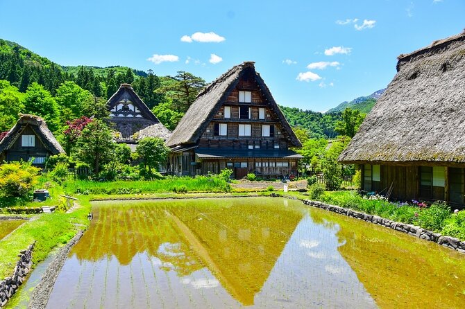 Departing from Takayama [Regular sightseeing bus] World Heritage Sites Shirakawago and Gokayama Ainokura - Who This Tour Suits Best, and Who Might Want Another Option