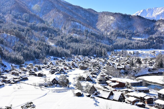 Departing from Takayama [Regular sightseeing bus] World Heritage Sites Shirakawago and Gokayama Ainokura - Stop 2: Historic Shirakawa-go Gassho Houses and the Main Photo Moment