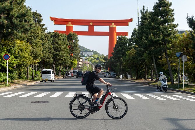 Early Bird E-biking through East Kyoto - Key highlights to look forward to