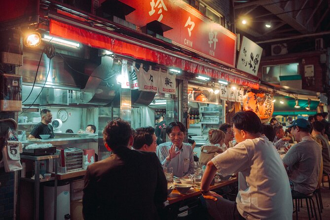 Explore Unique Tokyo Streets / Learn with a Pro Photographer - Why Shimbashi and Yurakucho at night makes street photos easier