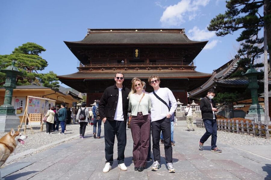 Food & Cultural Walking Tour around Zenkoji temple in Nagano - Why this Zenkoji food walk is the right kind of “temple town” experience