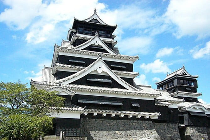 From Kumamoto : Mt.Aso and Takachiho All-inclusive Private Tour - Stop 4 Kamishikimi Kumanoimasu Shrine, a Manga Connection, and a Foresty Stroll