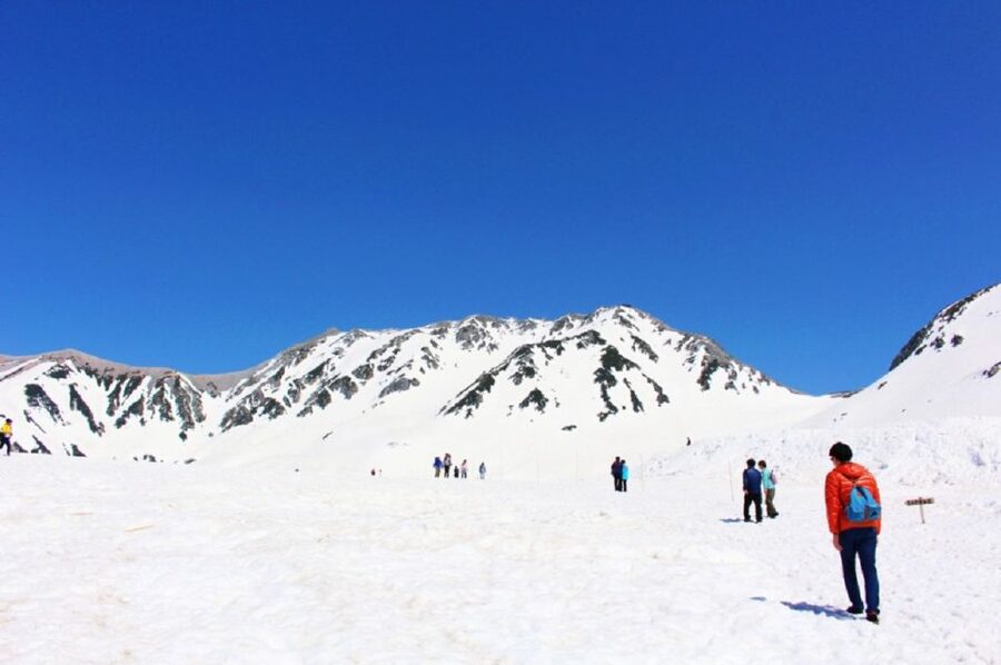 From Nagano: Tateyama-Kurobe Alpine Route - Stop one: Kurobe Dam, Japan’s highest dam and pure engineering scale