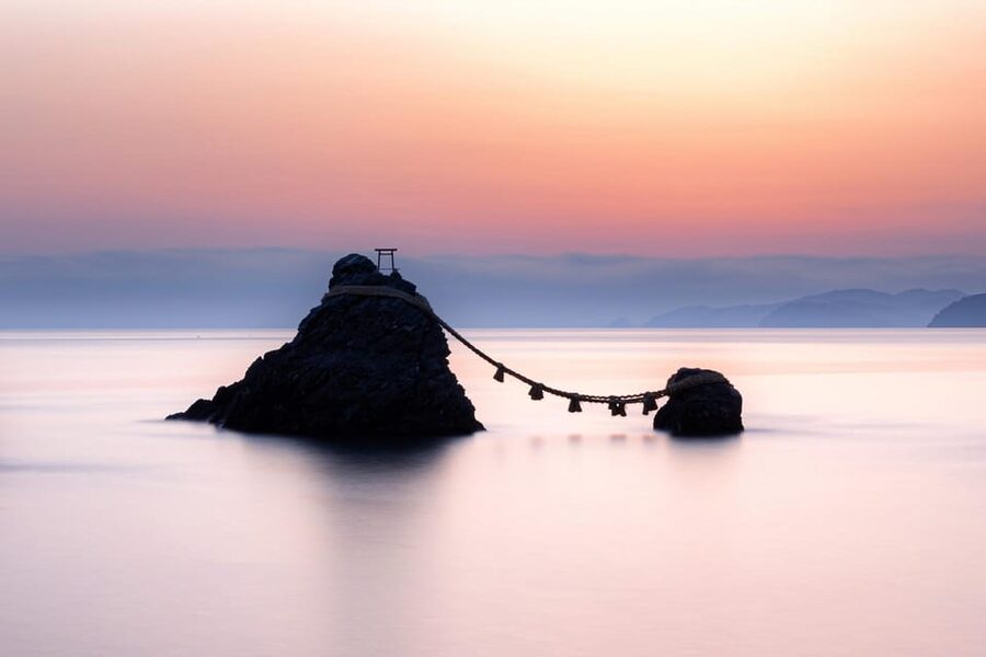 From Nagoya: Ise’s Sacred Shrines and Captivating Coastlines - Ise Grand Shrine: What a Guided Walk Changes