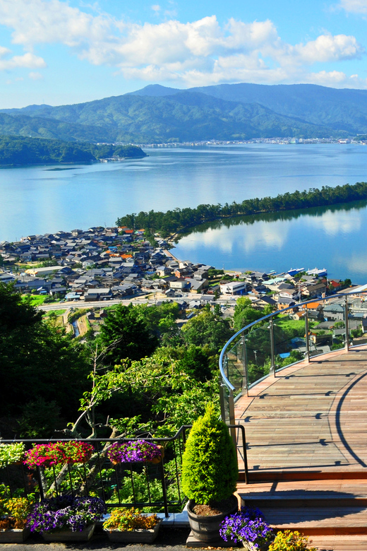 From Osaka: Amanohashidate and Ine Bay Day Trip - Lunch at Kasamatsu Park: shabu shabu vs meal voucher, and what to choose