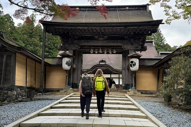 From Osaka or Kyoto: Kyoto and Nara 1-Day Bus Tour - Kinkaku-ji Golden Pavilion in 40 Minutes: A Short Visit With Big Payoff