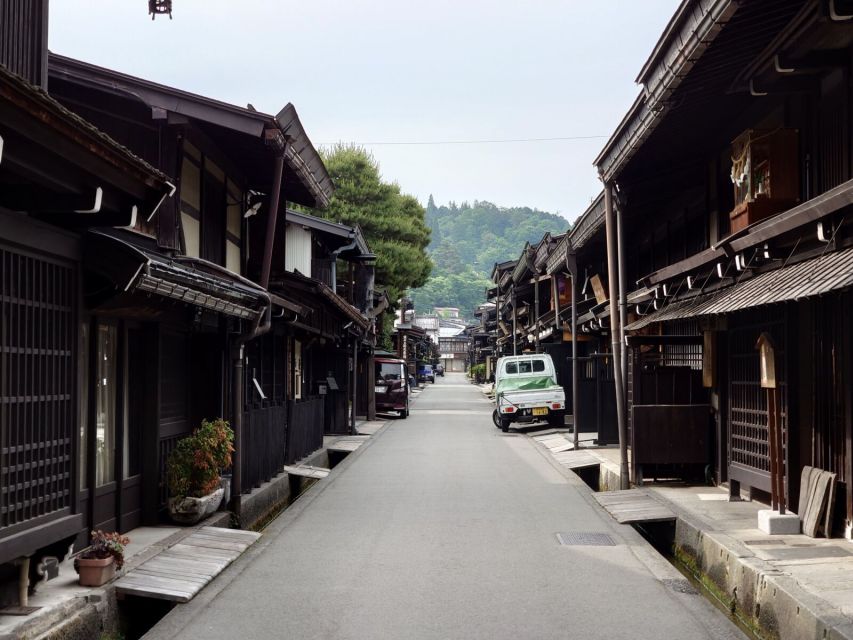 From Takayama: Guided Day Trip to Takayama and Shirakawa-go - Should you book this Takayama and Shirakawa-go tour?