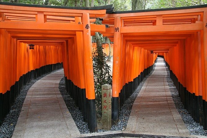 From Tokyo 1-Day Kyoto English-guided Tour by Bullet Train - Lunch at Miyako Hotel Kyoto Hachijo: included, reliable, not a street-food fantasy