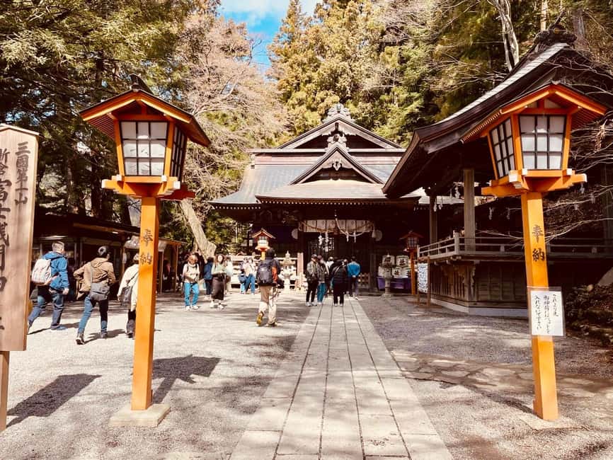 From Tokyo: Full-Day Mount Fuji Tour in English or Spanish - Kitaguchi Hongu Fuji Sengen Shrine: the UNESCO pilgrimage entrance stop
