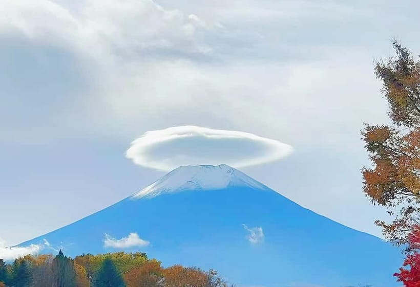 From Tokyo: Mt Fuji, Arakurayama and Kawaguchi Lake Day Trip - Hikawa Clock Shop: a small stop with a big photo payoff