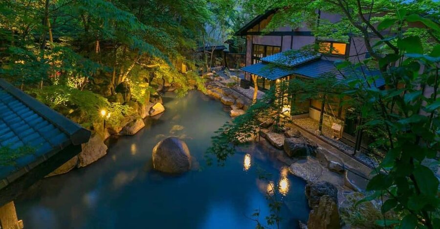 From Tokyo: Private Tour to Fuji/Hakone - Onsen, Art, Nature - Mt Fuji viewpoints: the photo stops and the weather reality