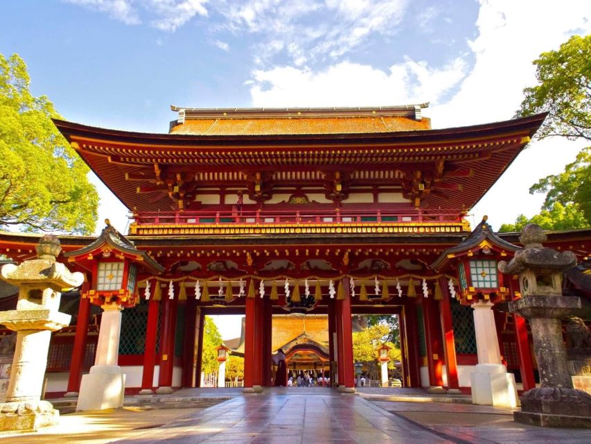 Fukuoka: Private Walking Tour with Local Guide - Why this private Fukuoka walk works better than going solo