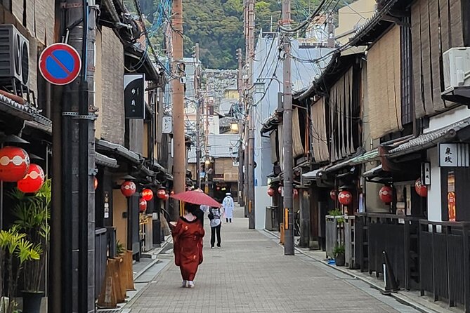 Full Day Guided Tour to Kyoto and Nara from Osaka by Van - The short break at Yumekaze Plaza, then back to Osaka