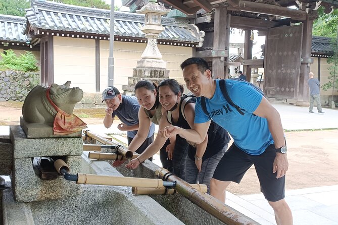 Full-Day Sightseeing to Kyoto Highlights - Stop 2: Arashiyama Bamboo Forest, early and atmospheric