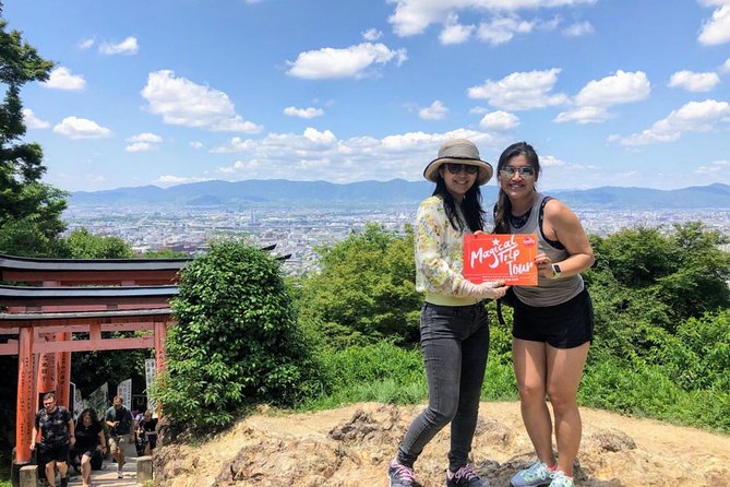 Fushimi Inari Hidden Hiking Tour (Private Option Available) - Guides, small-group energy, and why photos are included