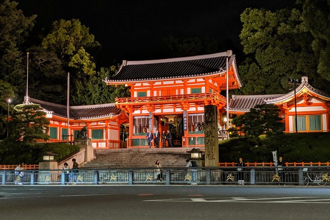 Gion Night Walking Tour - Wandering a preserved district of Kyoto, seeing the edges not just the icons