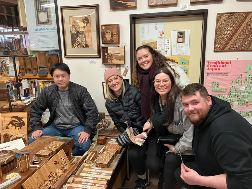 Hakone: Day Tour to View Mt Fuji & Wooden Culture Experience - Lunch at Owakudani: timing, options, and what to watch for