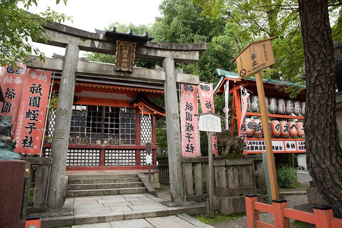 Highlights & Hidden Gems With Locals: Best of Kyoto Private Tour - Kiyomizu-dera at 1,200 Years: Why This Stop Deserves Your Focus