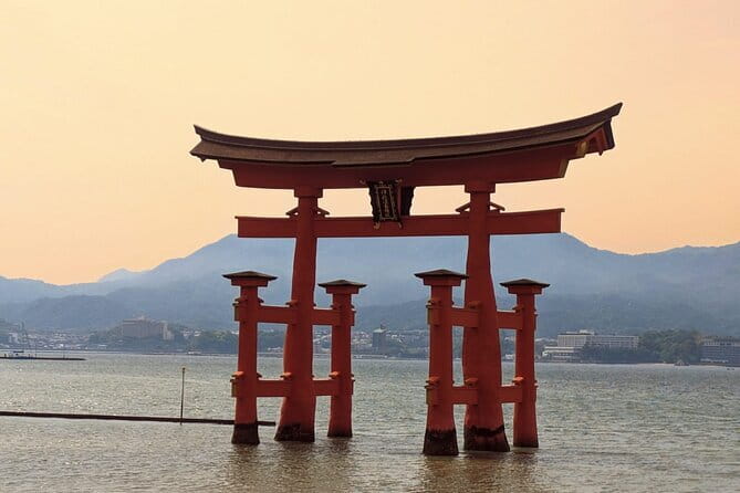 Hiroshima and Miyajima Private Custom Tour with Local Guide - Hiroshima Castle: The Feudal Break You Still Need