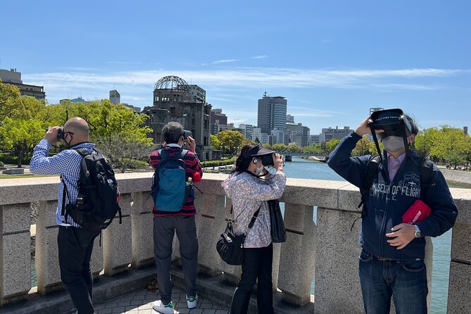Hiroshima/Guided Virtual Tour of Peace Park/PEACE PARK TOUR VR - Hiroshima Peace Park, With VR That Shows the Before and After