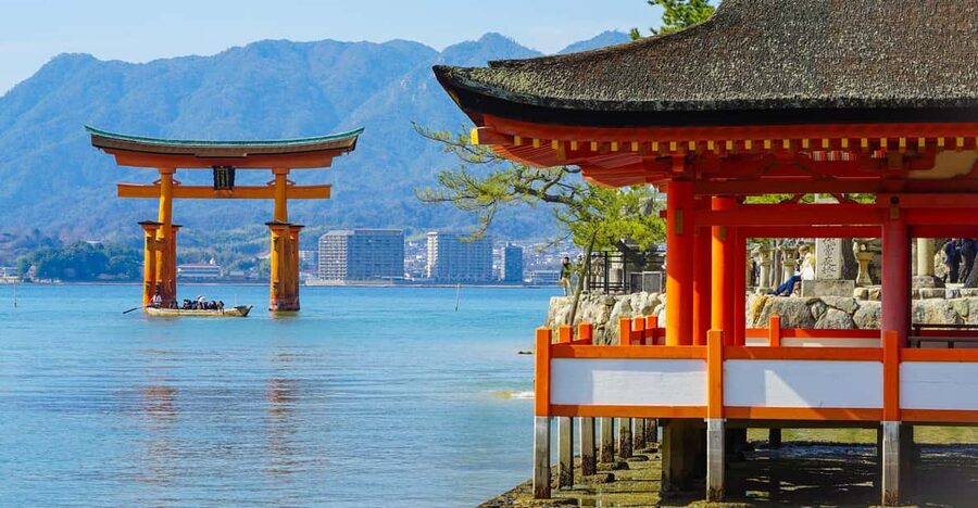 Hiroshima: Miyajima Half-day Historical Walking Tour - Miyajima’s magic is the details, not just the postcard