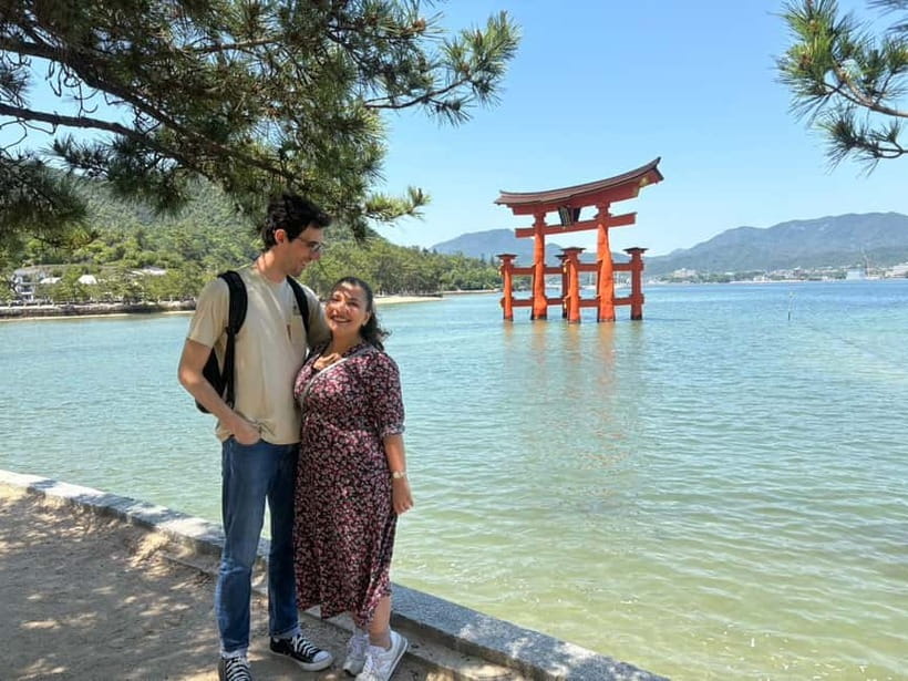 Hiroshima: Miyajima Island Half-Day Tour with Guide - Why Miyajima in 4 Hours Can Feel Like Two Different Days