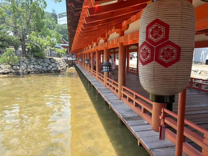 Hiroshima: Miyajima Island Half-Day Tour with Guide - Returning to Hiroshima With Insider Tips That Pay Off Later