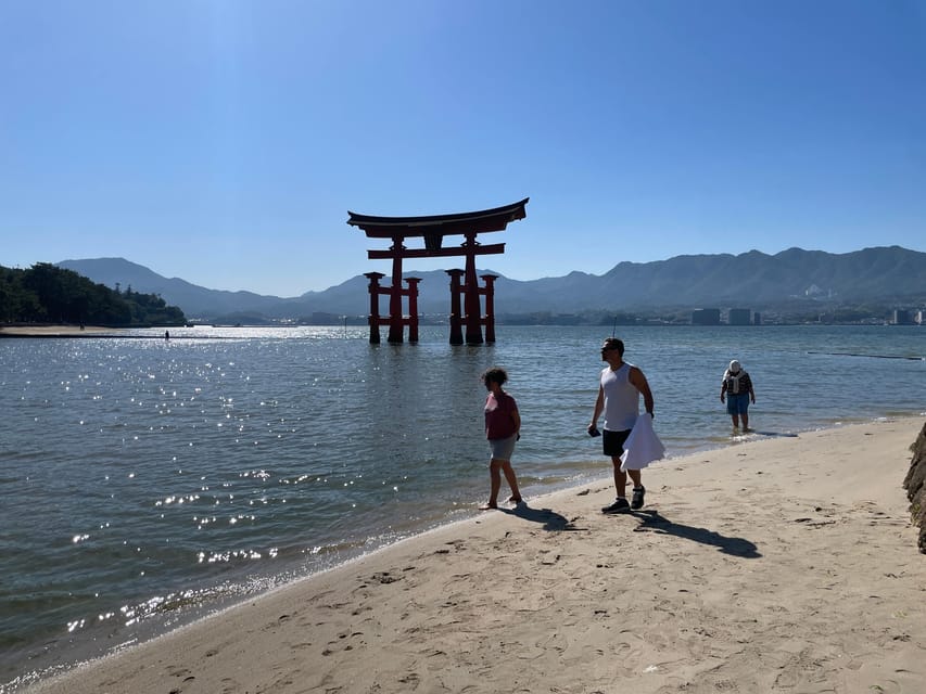 Hiroshima & Miyajima: UNESCO A-Bomb Dome & Itsukushima - Atomic Bomb Dome, Hypocenter, and Peace Park in the right order
