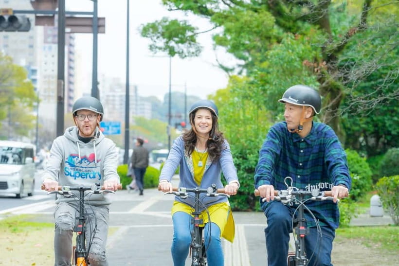 Hiroshima: Peace Cycling Tour with Local Guide - What to bring so the ride stays comfortable