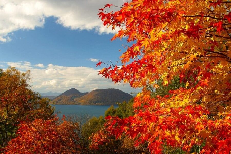 Hokkaido│Noboribetsu & Lake Toya Tour with Ropeway Ticket - Getting from Sapporo to the Lake Shikotsu break