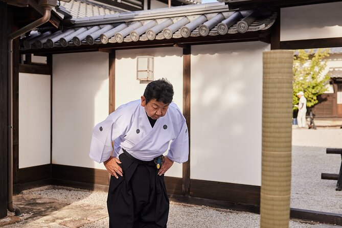 Honor - Experience Samurai & traditional Culture to the fullest - Iaido Lesson and Sword Trial Cutting, Plus Safety Reality