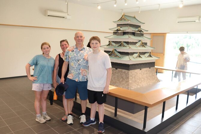 Imperial Palace Tour: Discover Samurai History with a Local Guide - Small Group Size and YURAGI Guidance: Why This Feels Personal