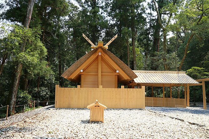Ise Jingu(Ise Grand Shrine) Half-Day Private Tour with Government-Licensed Guide - Taxi vs public transport, and how guides protect your time