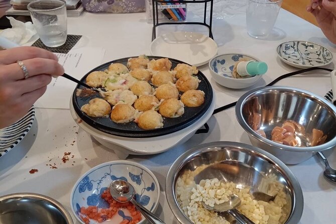 Japanese home cooking class in Osaka Umeda - A real home kitchen near Umeda, starting right at 10:00