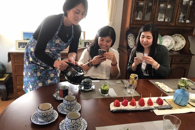 Japanese Home Cooking Class & Walk in Todoroki Temple Tokyo - Stop 3: Casa de Tomokita hands-on cooking class (about 2 hours)