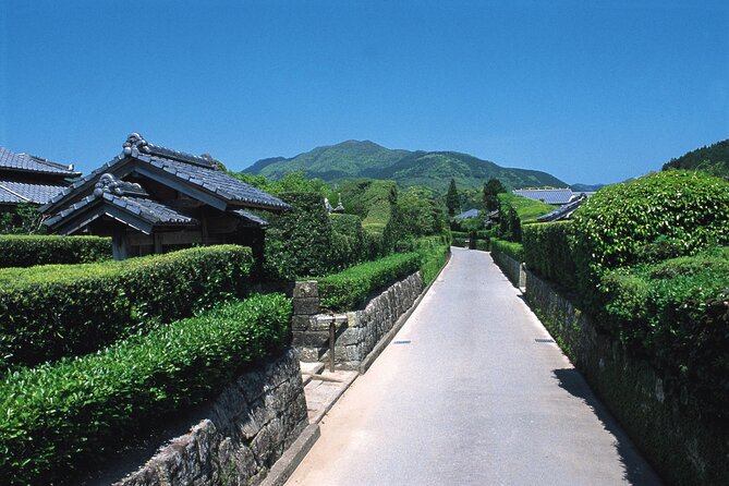 Kagoshima Private & Custom Tour with Licensed Guide and Vehicle - Sengan-en: where coastal Kagoshima slows down