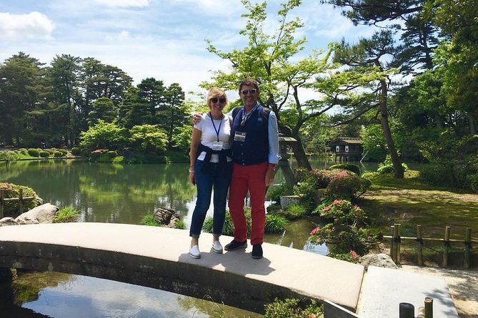 Kanazawa 4hr Private Tour with Government Licensed Guide - D.T. Suzuki Museum and Myoryuji Ninja Temple: Two Stops With a Built-In Story